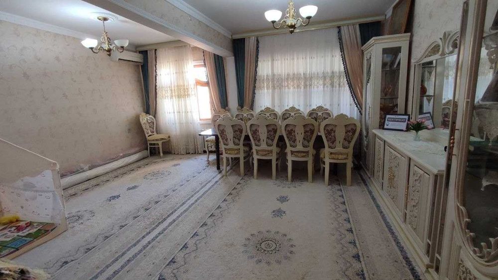 Миробад тумани,Массив Куйлик4 да 4 хонали квартира сотилади