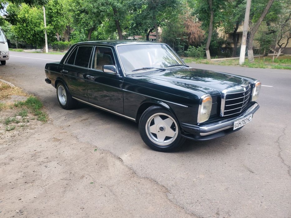 Mercedes Ben's w123
