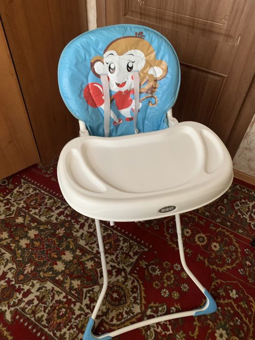 Детский стул для кормления