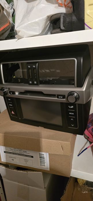 Мултимедия за Toyota Land Cruiser 2015г