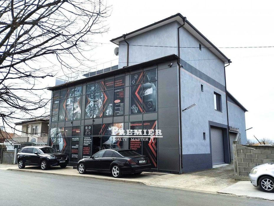 Продава се напълно оборудван автосервиз с висока доходност.