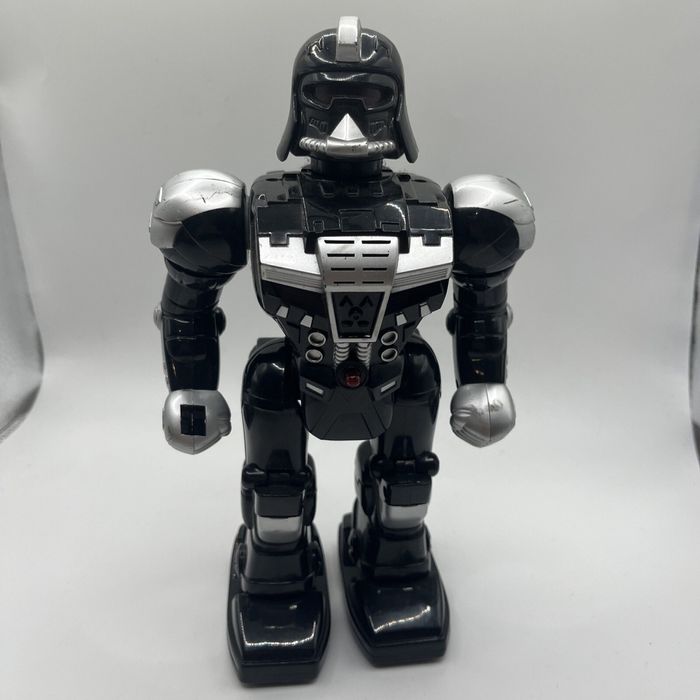 Фигурки на Годзила и Конг