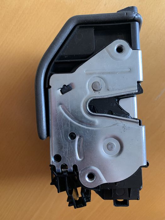 Задна лява брава за BMW 3 серия  Е90/91,