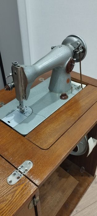 Продам швейную машину Подольск