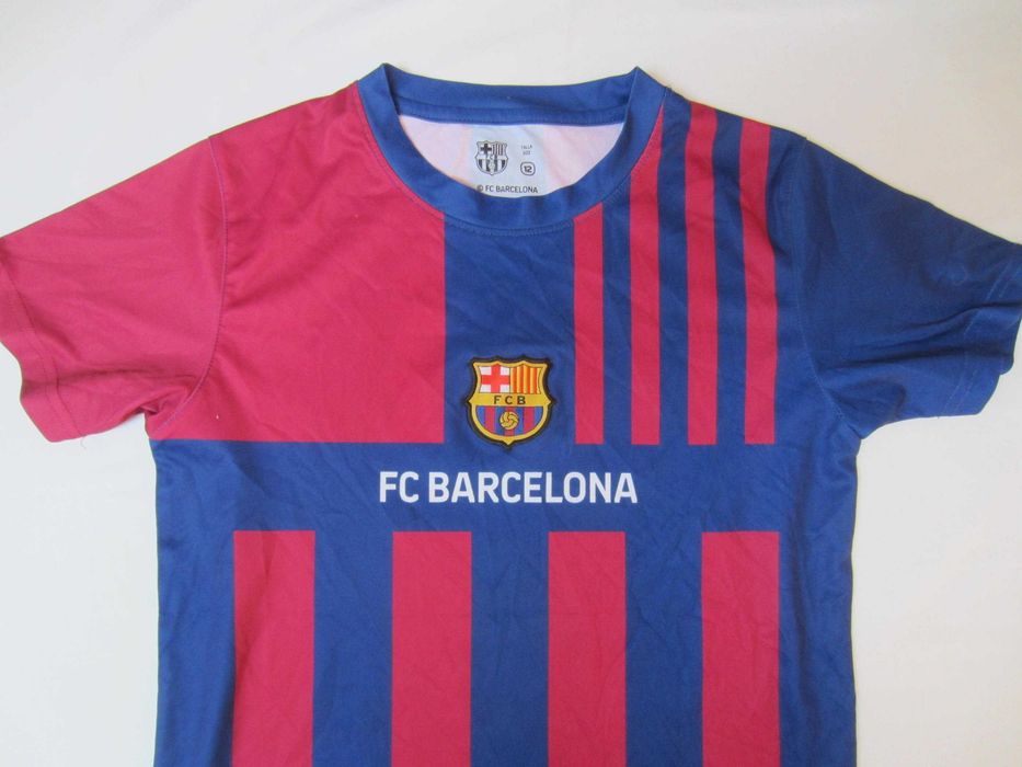 Tricou fotbal Barcelona,masura 12 ani,nepersonalizat,stare f. buna