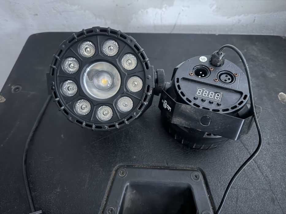 Proiector lumini par led rgb 9 led x 3 w