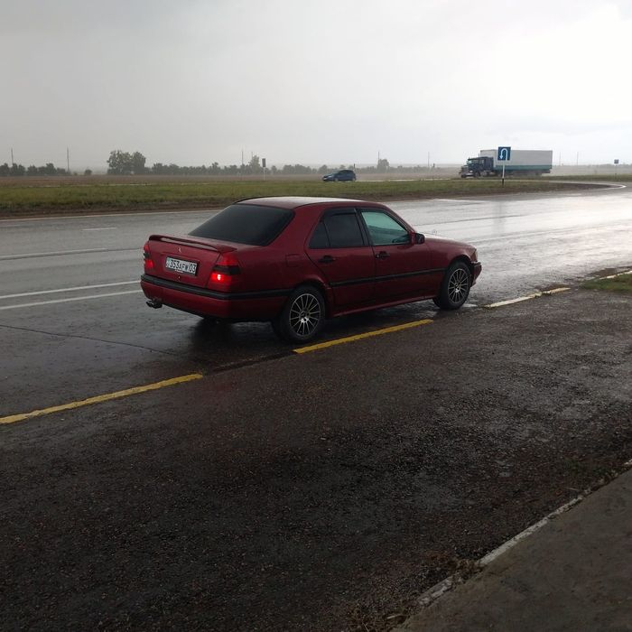 Продам мерседес w202