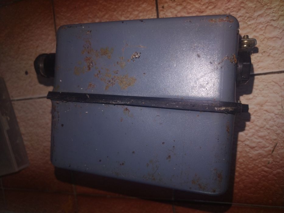 Въздушен пускател П16М 16А 500V ЕАЗ ПЕРУЩИЦА
Чисто нов! За трифазен то