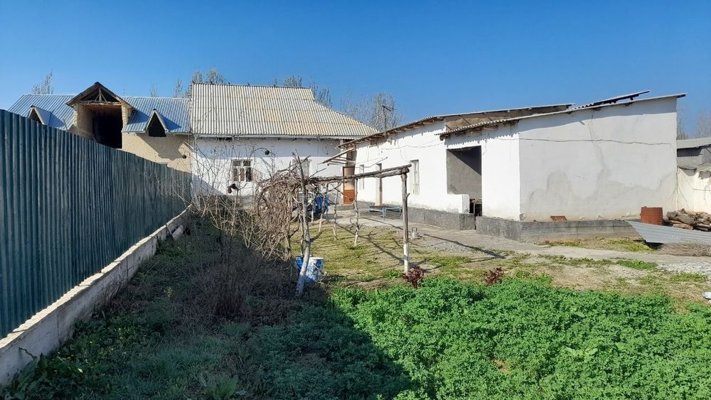 Участка сотилади