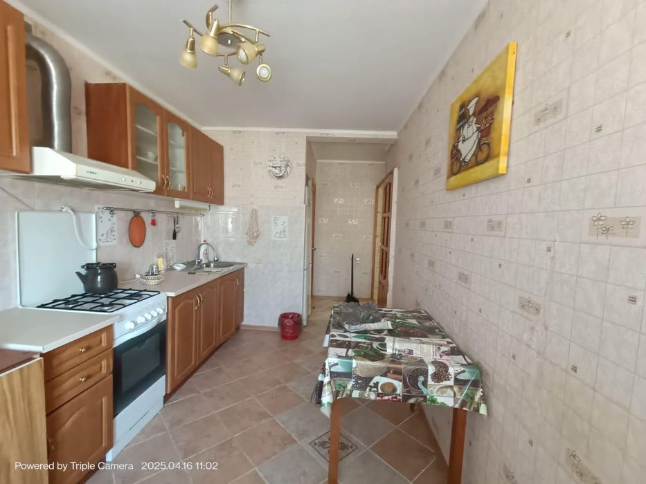 Продам квартиру район школьник
