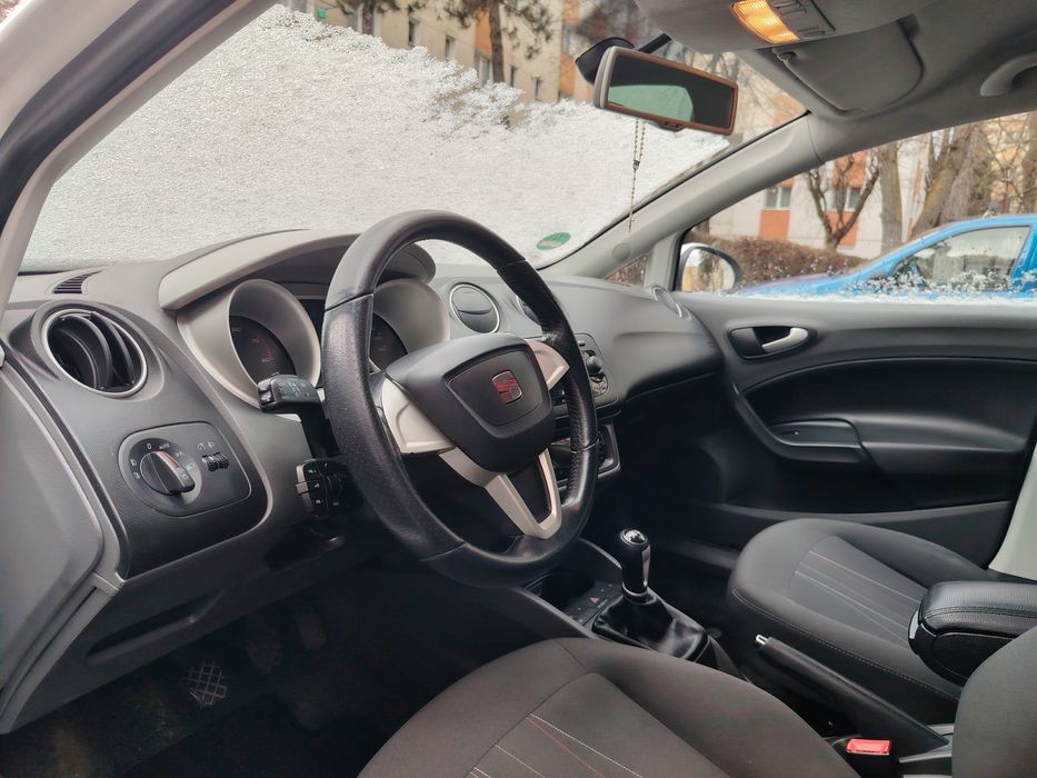 SEAT IBIZA 2012  Benzina  EURO 5