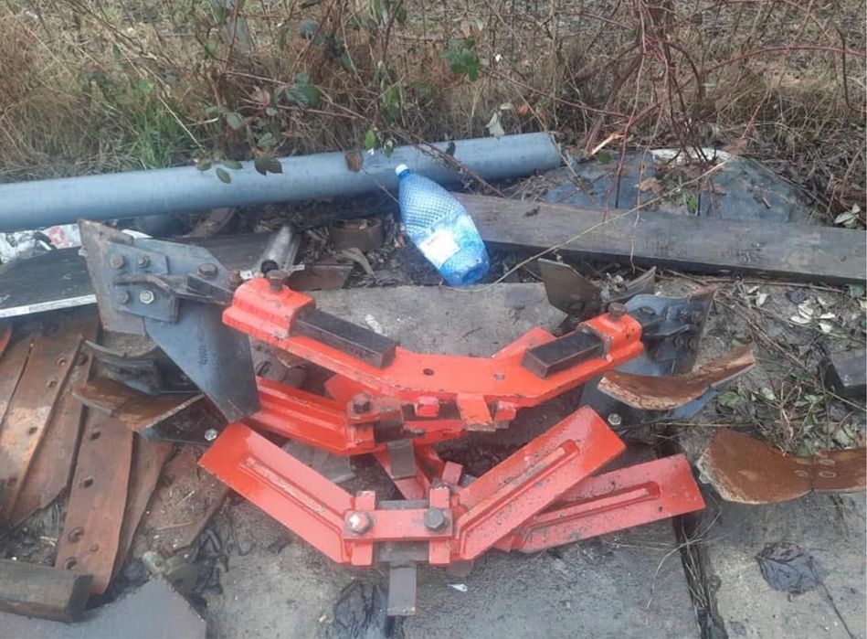 Plug reversibil 4 brazde  Gregoire Besson