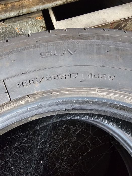Cauciucuri  Dunlop 235 65 R17