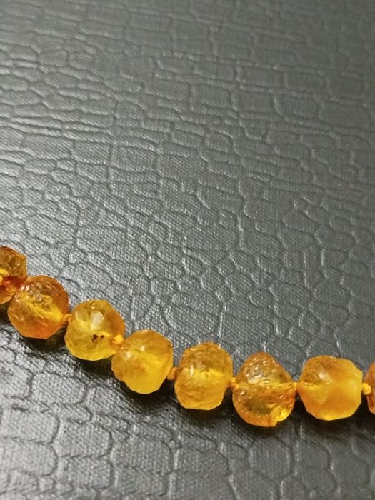 Натуральный янтарь бусы Калининград