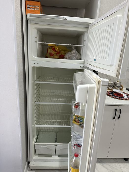Холодильник продаю