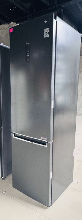 Срочно продам Большой Холодильник LG