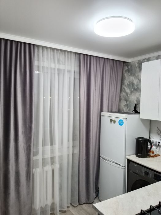 Продам 2 х ком квартиру.