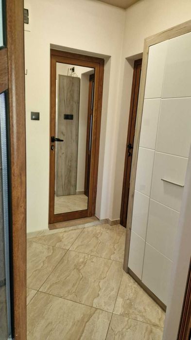 Продава се Двустаен апартамент в Перник, Изток - 51 кв.м за 1760 €/кв.м - Снимка #1