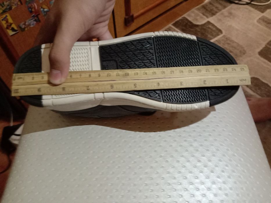 Кроссовки, серые мужские