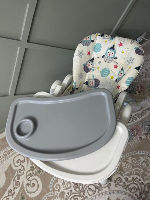 Продам детский столик