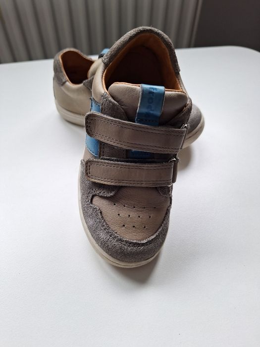 Sneakers Froddo scurti nr 25
În stare foarte buna, purtate de câteva o
