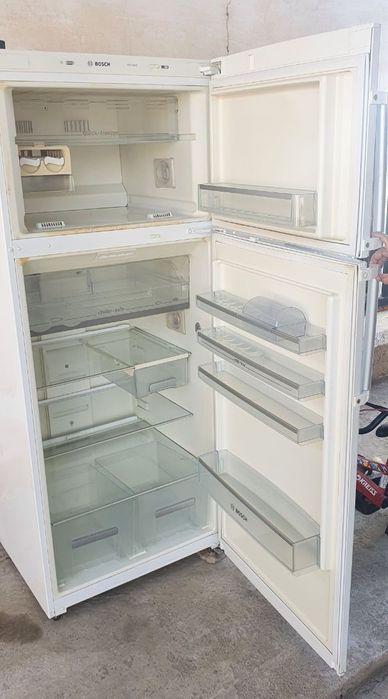 Холодильник Bosh
