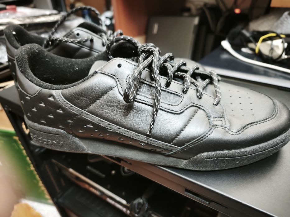 Маратонки обувки Adidas