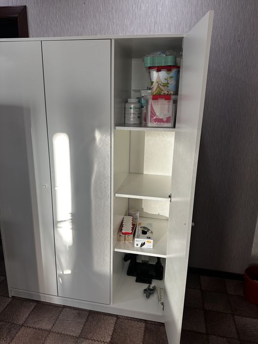 Продам шкаф ikea