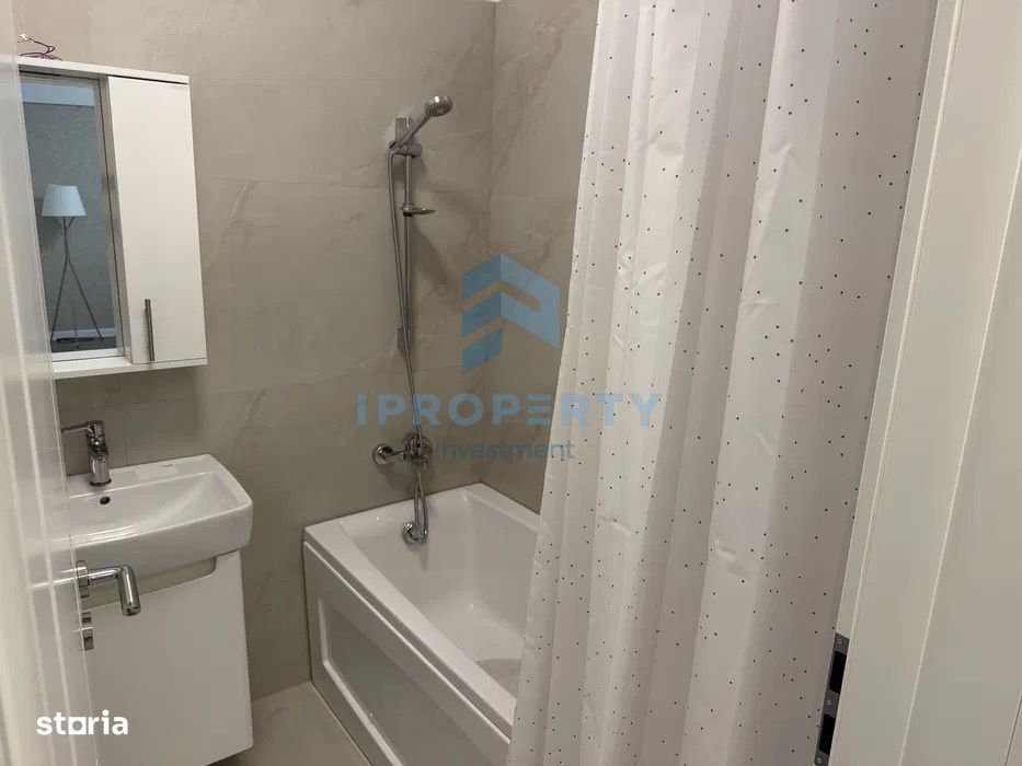Central Adress 2 camere cu balcon
