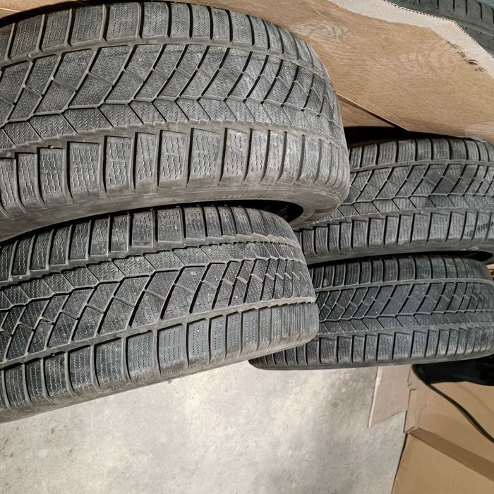 Продавам зимни гуми Continental