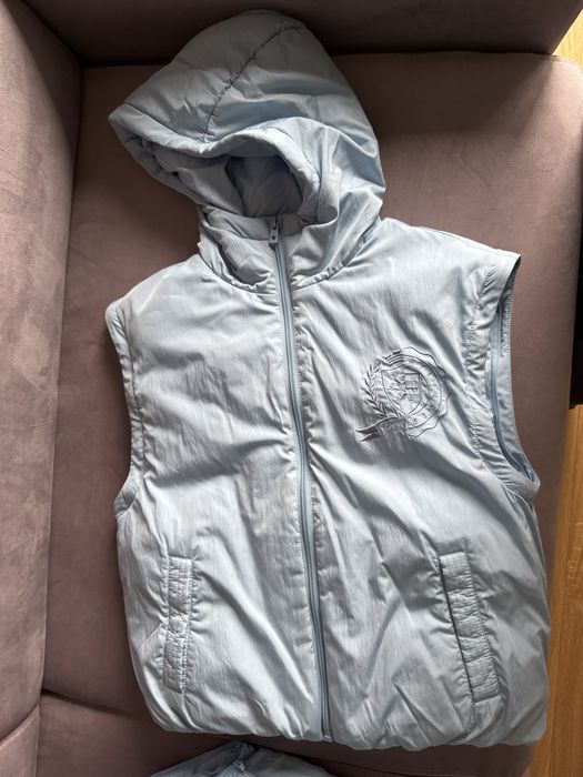 Vand geaca Tommy Hilfiger, marimea 152