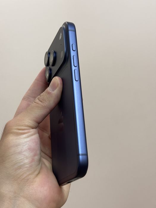 Iphone 17 Pro. 256гб. 100%