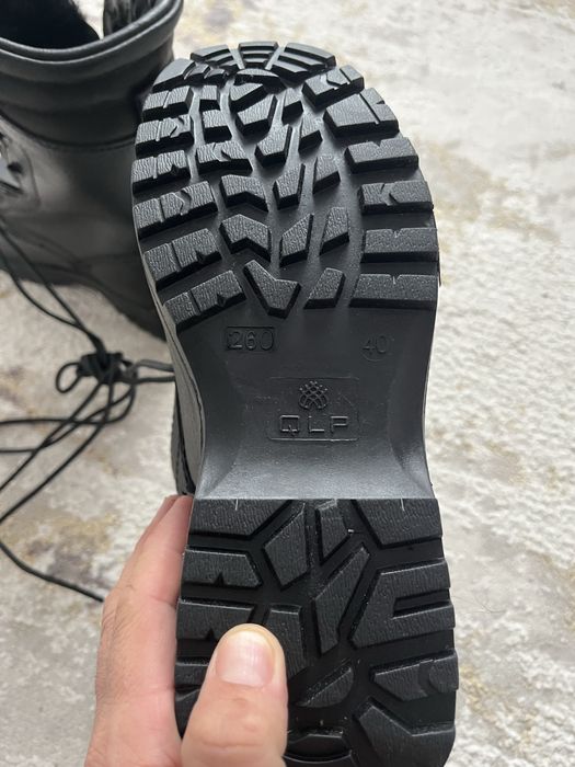 Продам зимни берцы