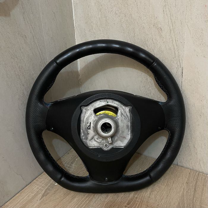 Volan Bmw e90 e91 e92 e93 e81 e82 e87 e88 e84