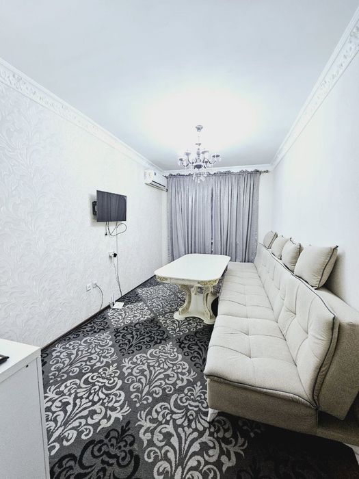 Sergeli 5A Oʻzgarish metro oldida 2xonali