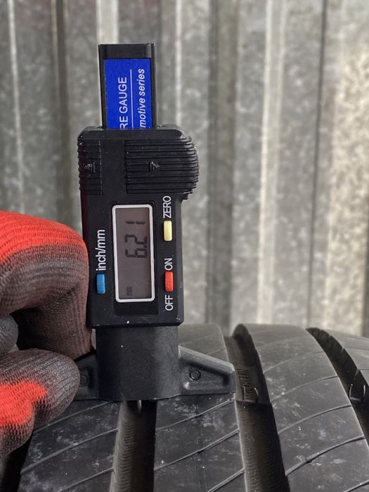 215/65/17 Мишелин Летни