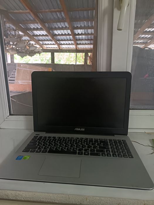 Ноутбук ASUS продам