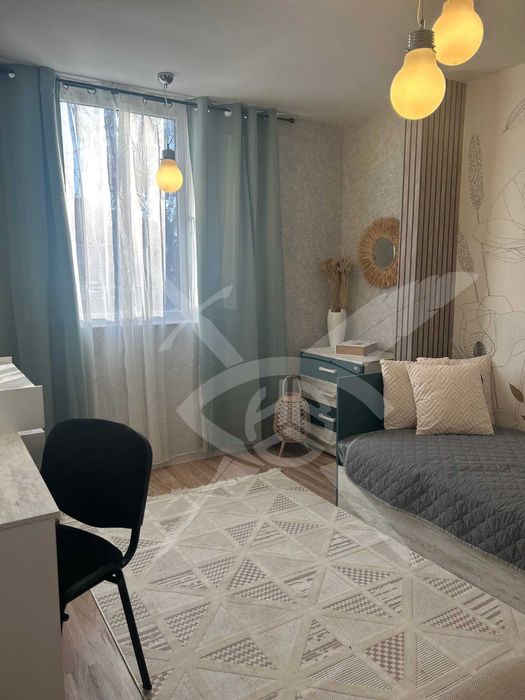 Продава се Тристаен апартамент в Пловдив, Гагарин - 61 кв.м за 2123 €/кв.м - Снимка #12