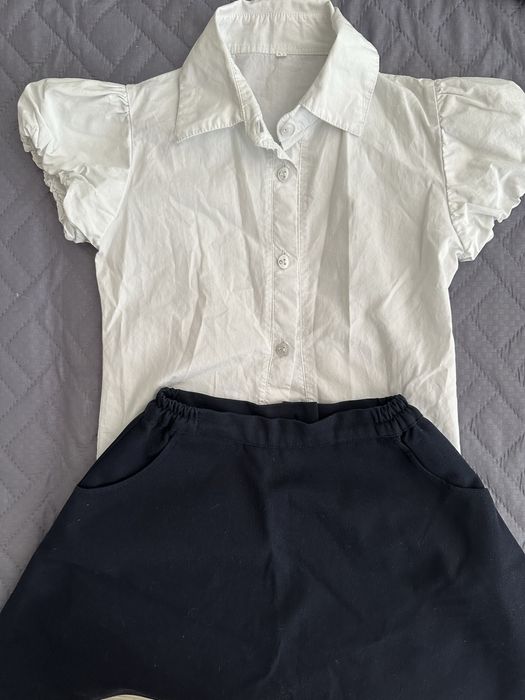 Кофты на девочку , размер 116-128