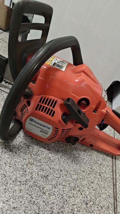 Бензинова резачка Husqvarna 236