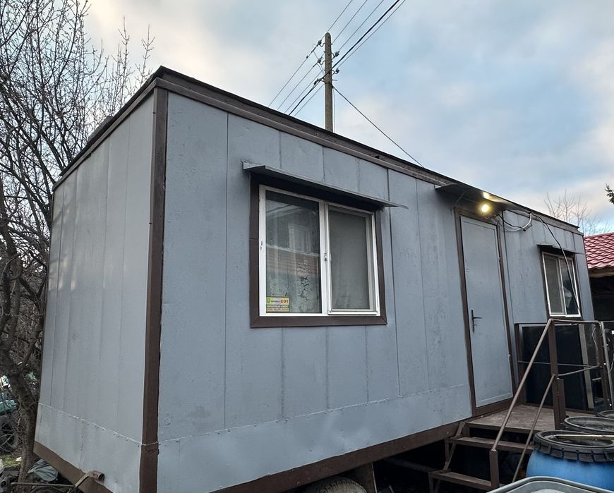 Фургон  на колела