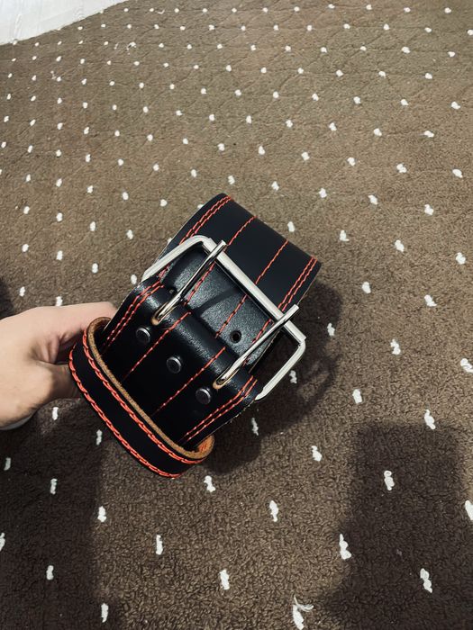 Пояс для пауэрлифтинга