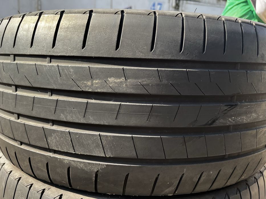 265 / 45 / 21 – два баллона