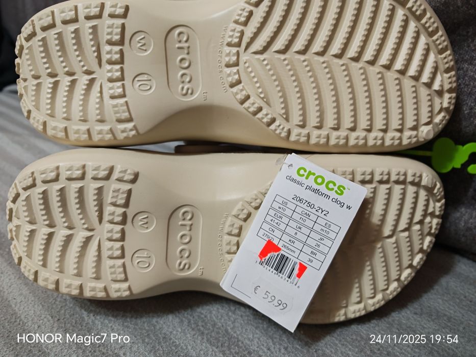 Papuci Crocs  41/42