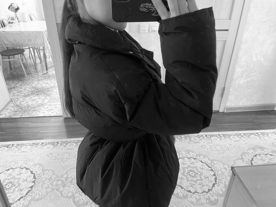 Продам новую куртку