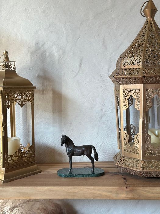 Бронзовая статуэтка "Лошадь"