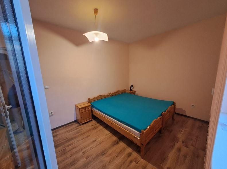 Дава се под наем Двустаен апартамент в Варна, Левски - 50 кв.м за 383 € - Снимка #2