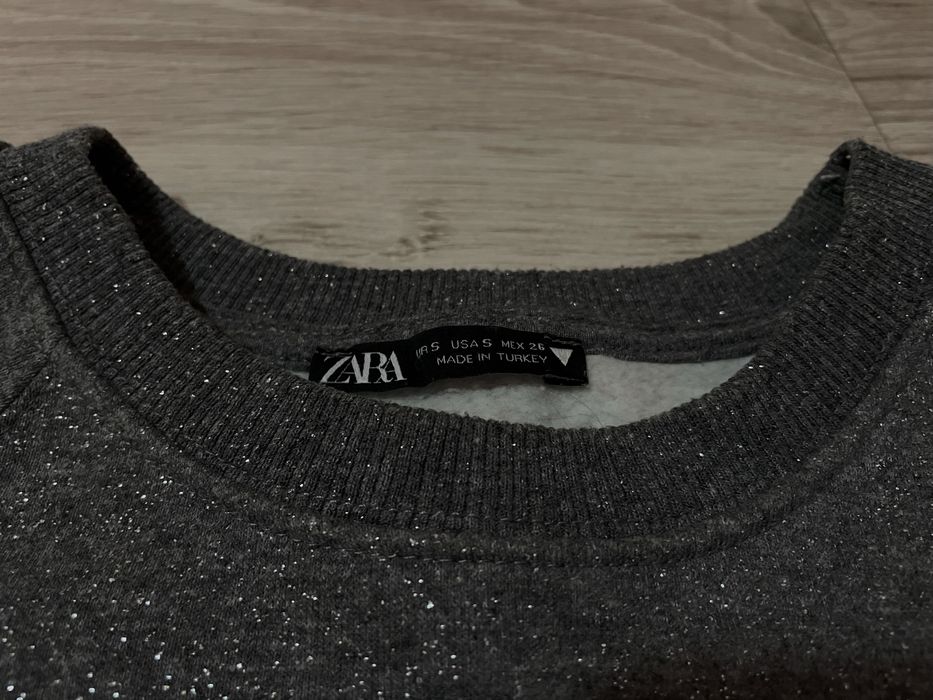 блуза с блясък от ЗАРА