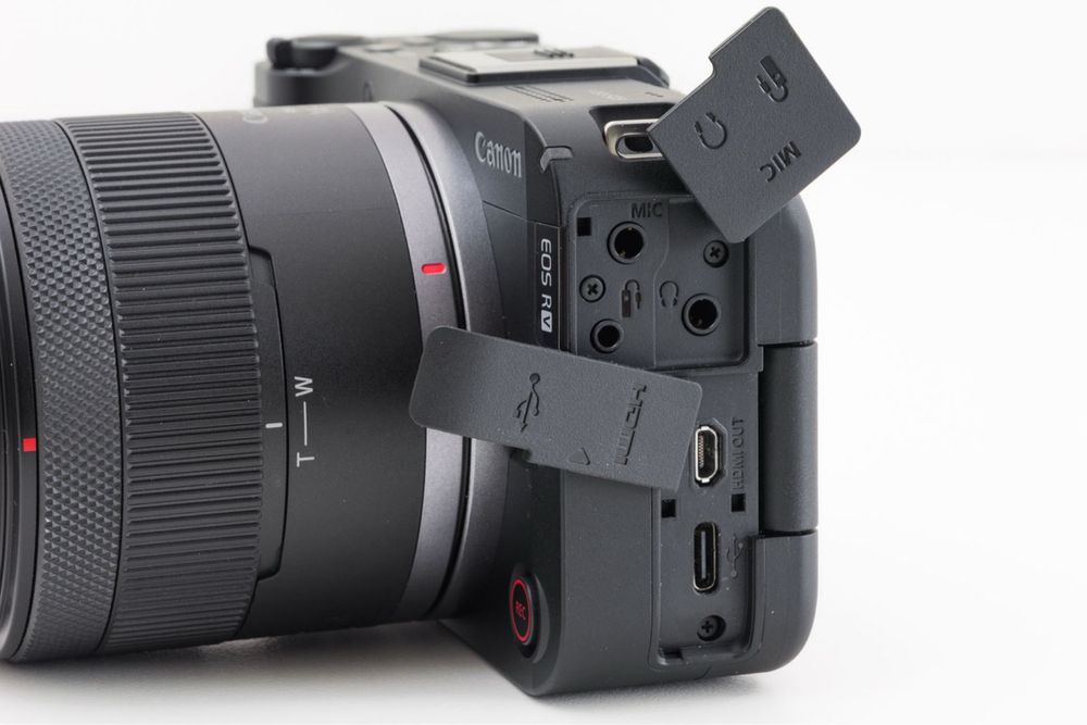 Canon R50v 14-30mm IS PZ 4K 60p 4.2.2 10bit лучше чем Sony ZV-E10 II