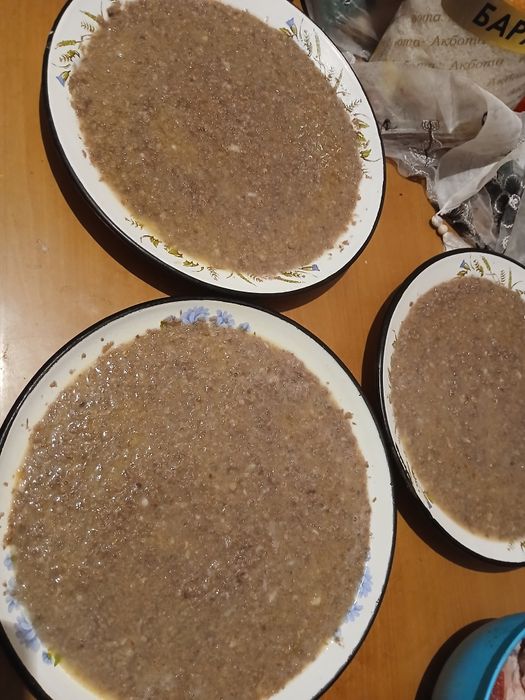 Продаю холодец и домашнюю колбасусу суджух